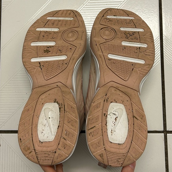 Blush Nike dad sneakers - Picture 3 of 3